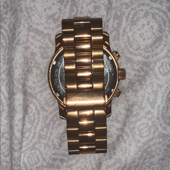 Michael Kors Watch - Picture 4 of 5